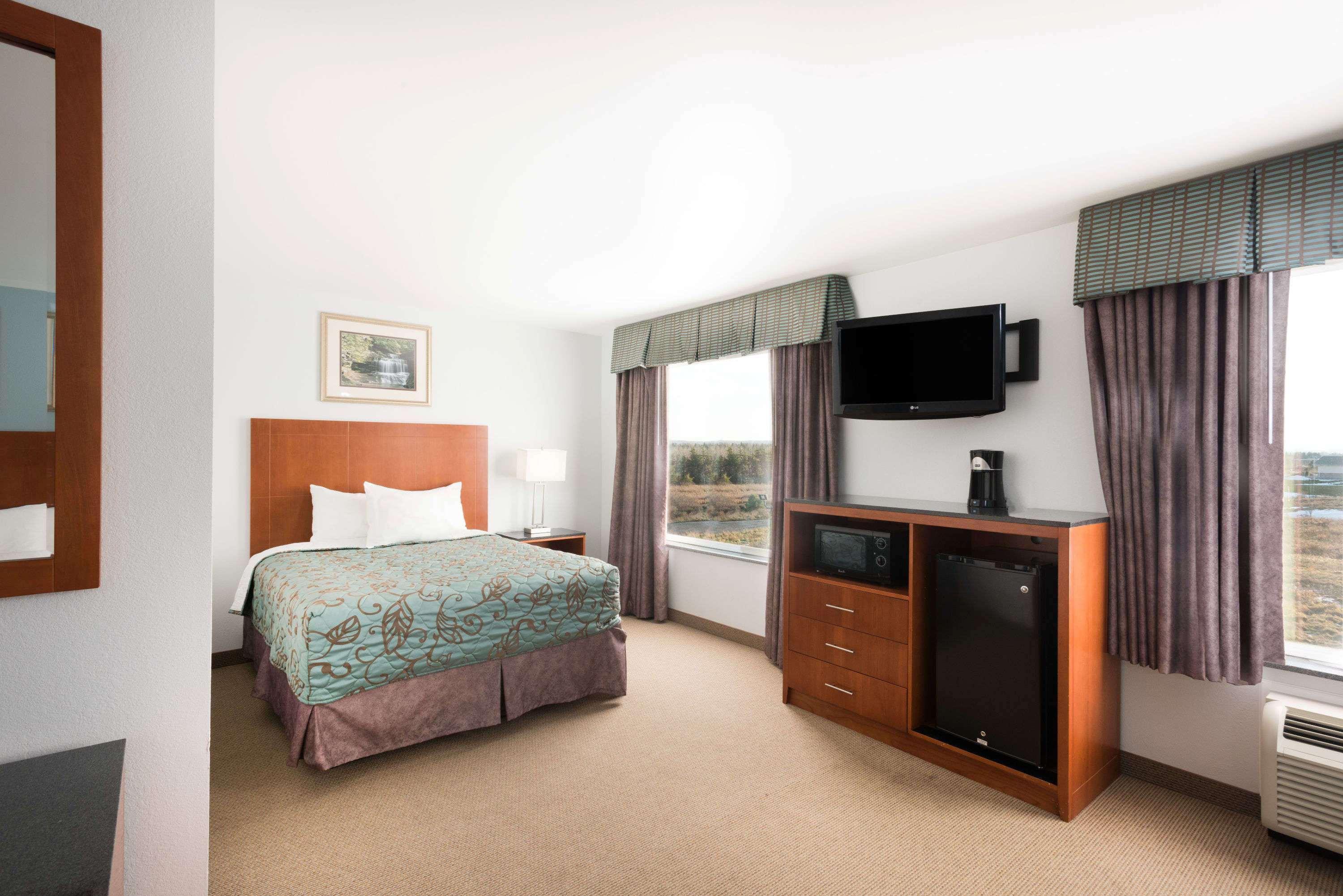 Days Inn By Wyndham Watertown Fort Drum Evans Mills Экстерьер фото